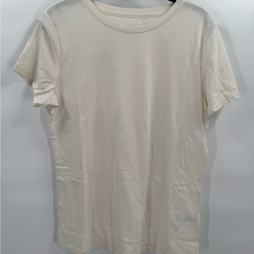 G.I.L.I. Got It Love It Women’s Short Sleeve Crewneck Tee - Ivory / Off White